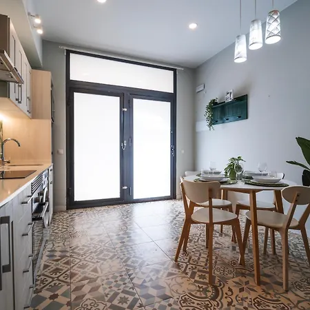 Apartment Teo In El Carmen Valencia